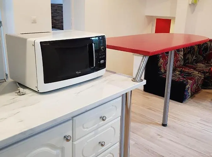 Apartamento 05 - Très Joli 3 Pièces Neuf 2 Chambres, équipé Pour 1 à 4 Personnes Maximum, Vue Sur Jardin Avec Parking Privatif, Grand Fourgon Possible, Le Linge De Maison Est Fourni Annesse-et-Beaulieu